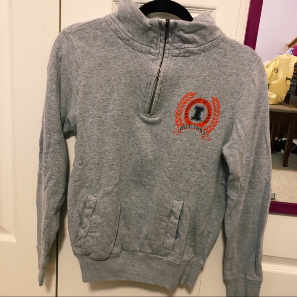 University of Illinois Sweatshirt - Picture 2 of 5